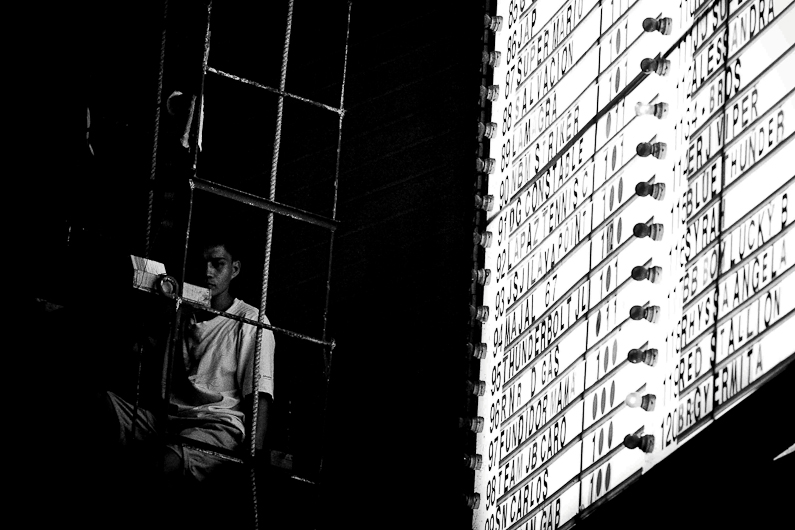 http://mail.peterodriscollphotography.com/files/gimgs/14_3450543761ca270eda03o.jpg