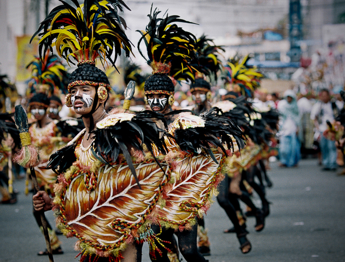 http://mail.peterodriscollphotography.com/files/gimgs/20_dinagyang-008.jpg